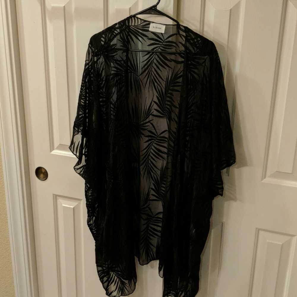 A.Muse Palm Fronds kimono